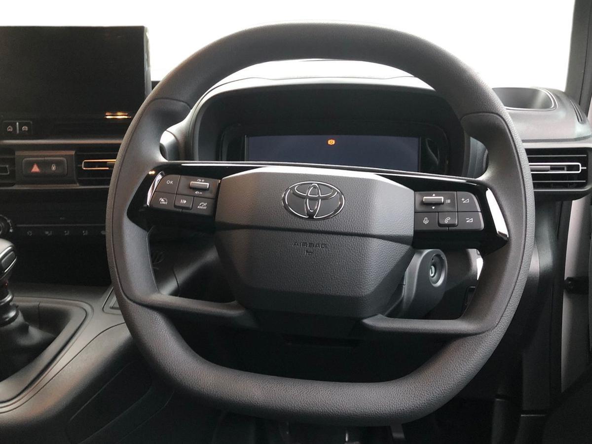 Used Toyota ProAce 2025 for sale - 77193013: Photo 8