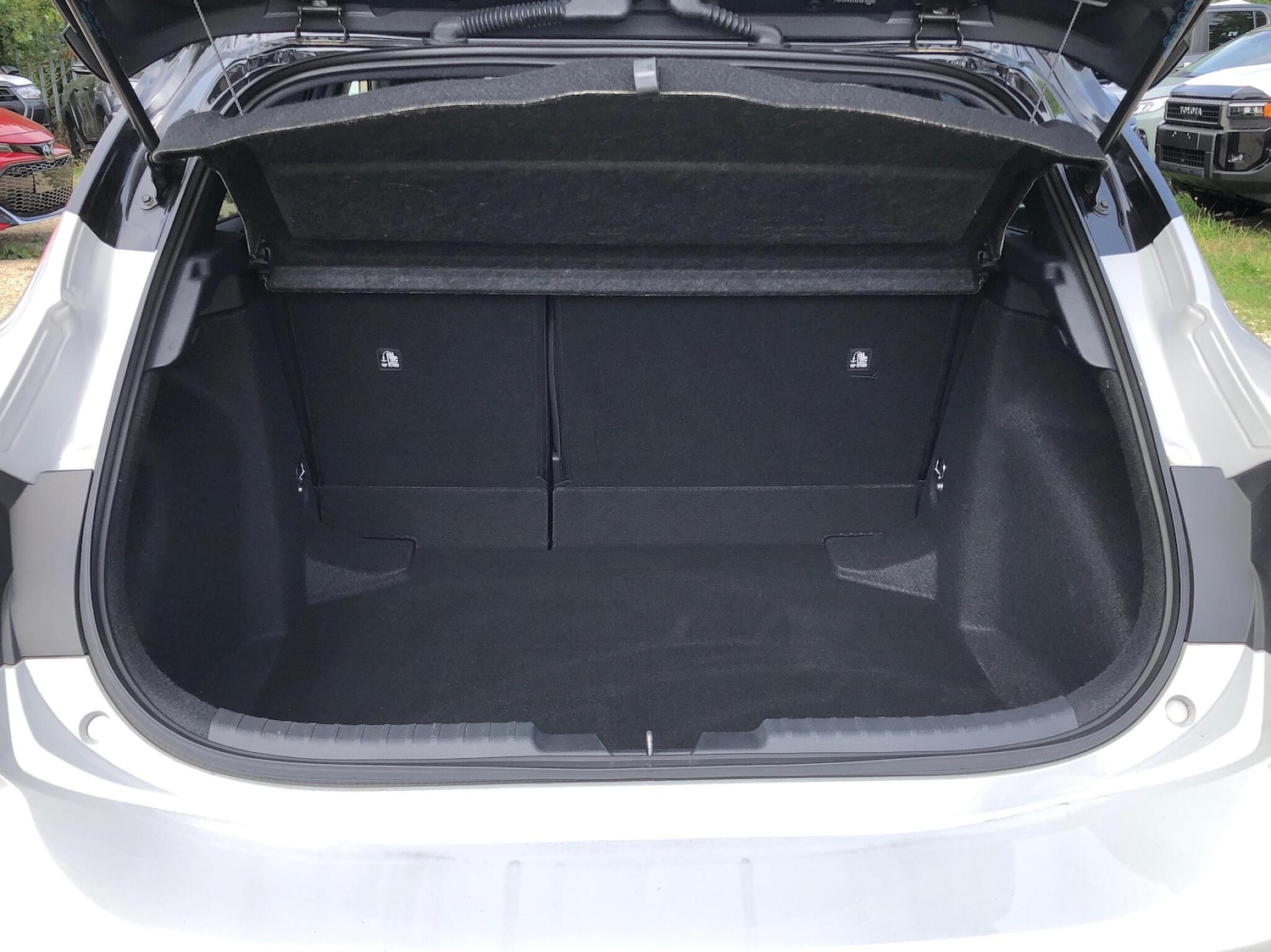 Used Toyota Corolla 2024 for sale - 76551818: Photo 9