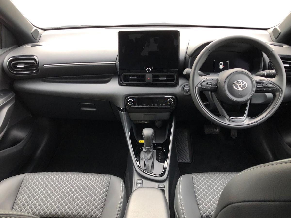 Used Toyota Yaris 2025 for sale - 77013640: Photo 6