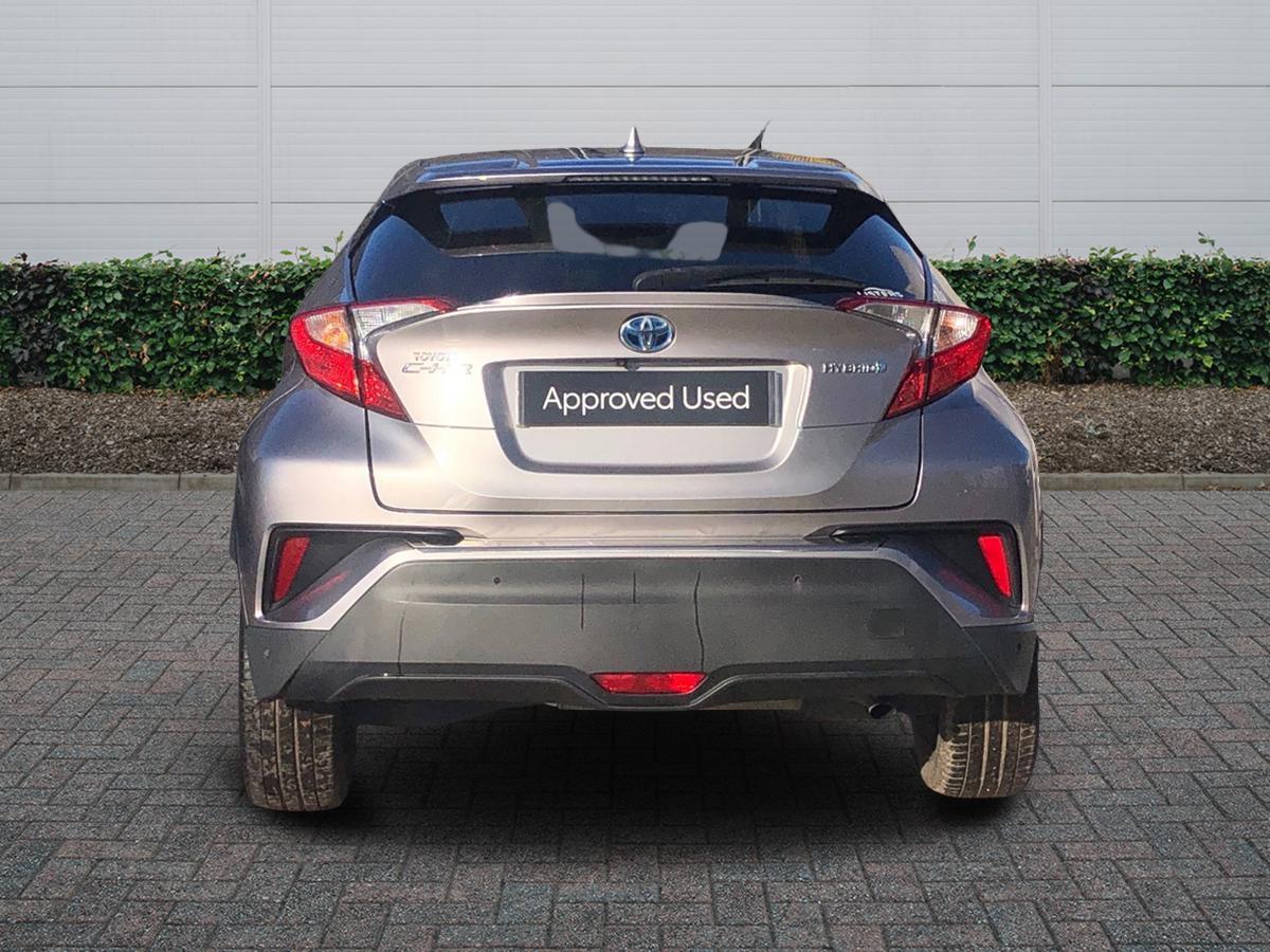 Used Toyota C-HR 2017 for sale - 76609274: Photo 4