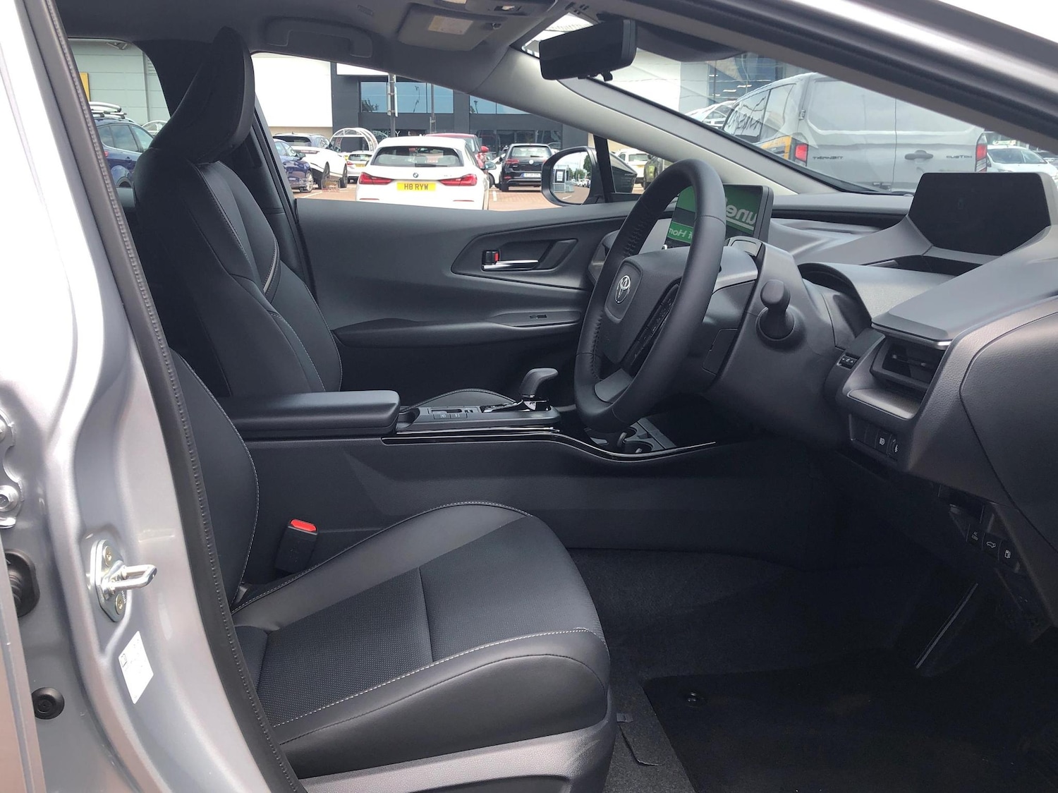 Used Toyota Prius 2025 for sale - 77052424: Photo 16