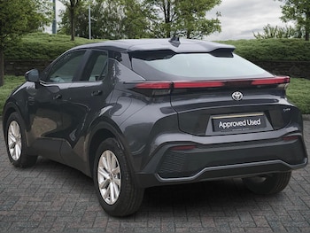 Used Toyota C-HR 2023 for sale - 75479261: Photo
