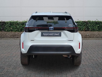 Used Toyota Yaris Cross 2023 for sale - 79133423: Photo