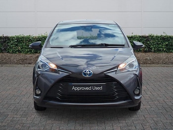 Used Toyota Yaris 2018 for sale - 79329240: Photo