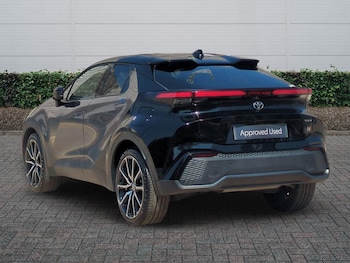 Used Toyota C-HR 2025 for sale - 79389523: Photo