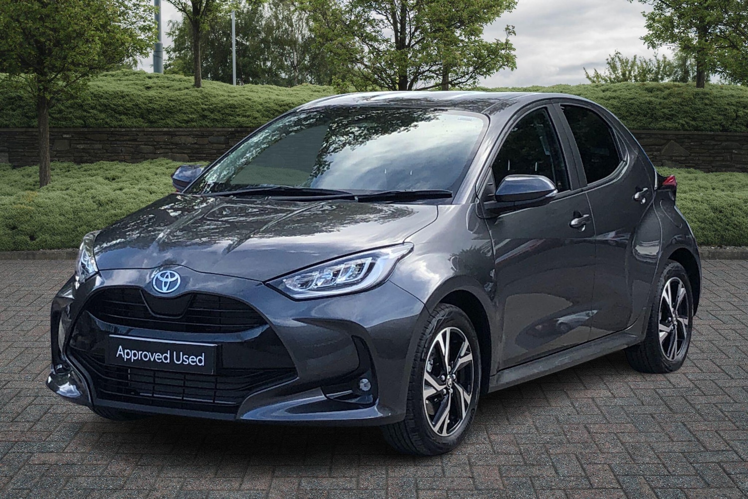 Used Toyota Yaris 2025 for sale - 76500857: Photo 2