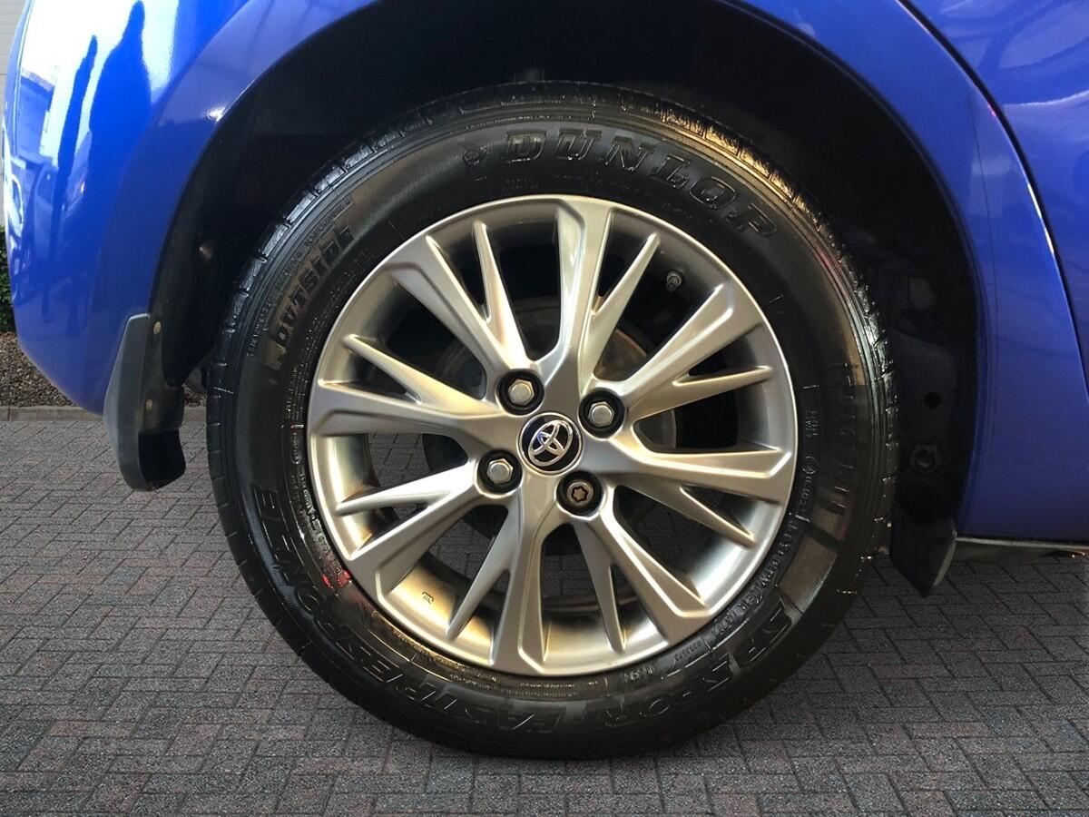 Used Toyota Yaris 2017 for sale - 77145351: Photo 20