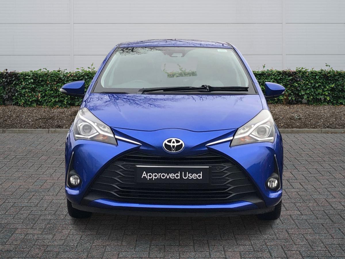 Used Toyota Yaris 2017 for sale - 77145351: Photo 3