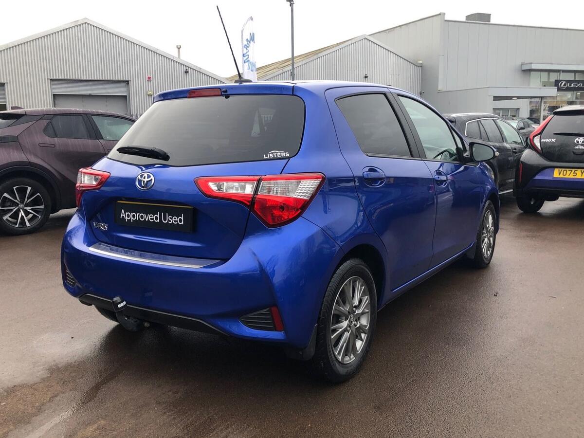 Used Toyota Yaris 2017 for sale - 77145351: Photo 8