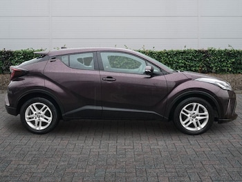 Used Toyota C-HR 2022 for sale - 77307130: Photo
