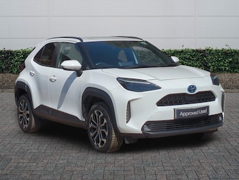 Used Toyota Yaris Cross 2023 for sale - 79389602: Photo