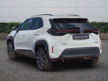 Used Toyota Yaris Cross 2023 for sale - 79389602: Photo