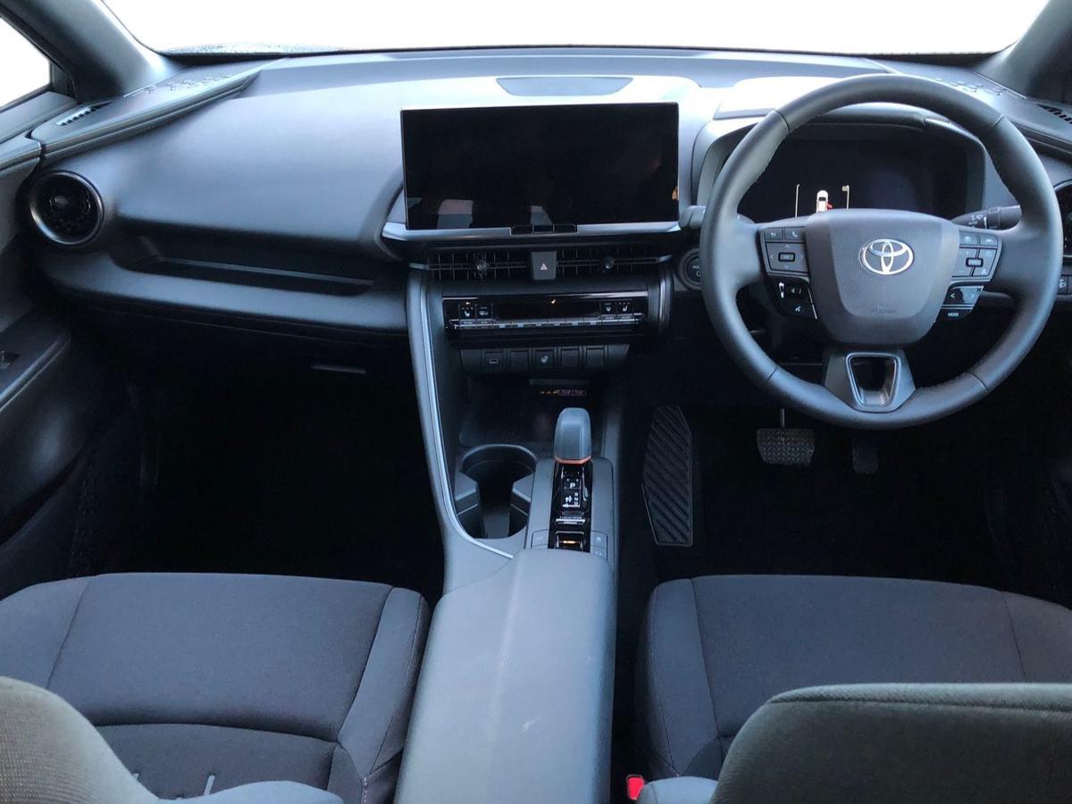 Used Toyota C-HR 2025 for sale - 76716662: Photo 8