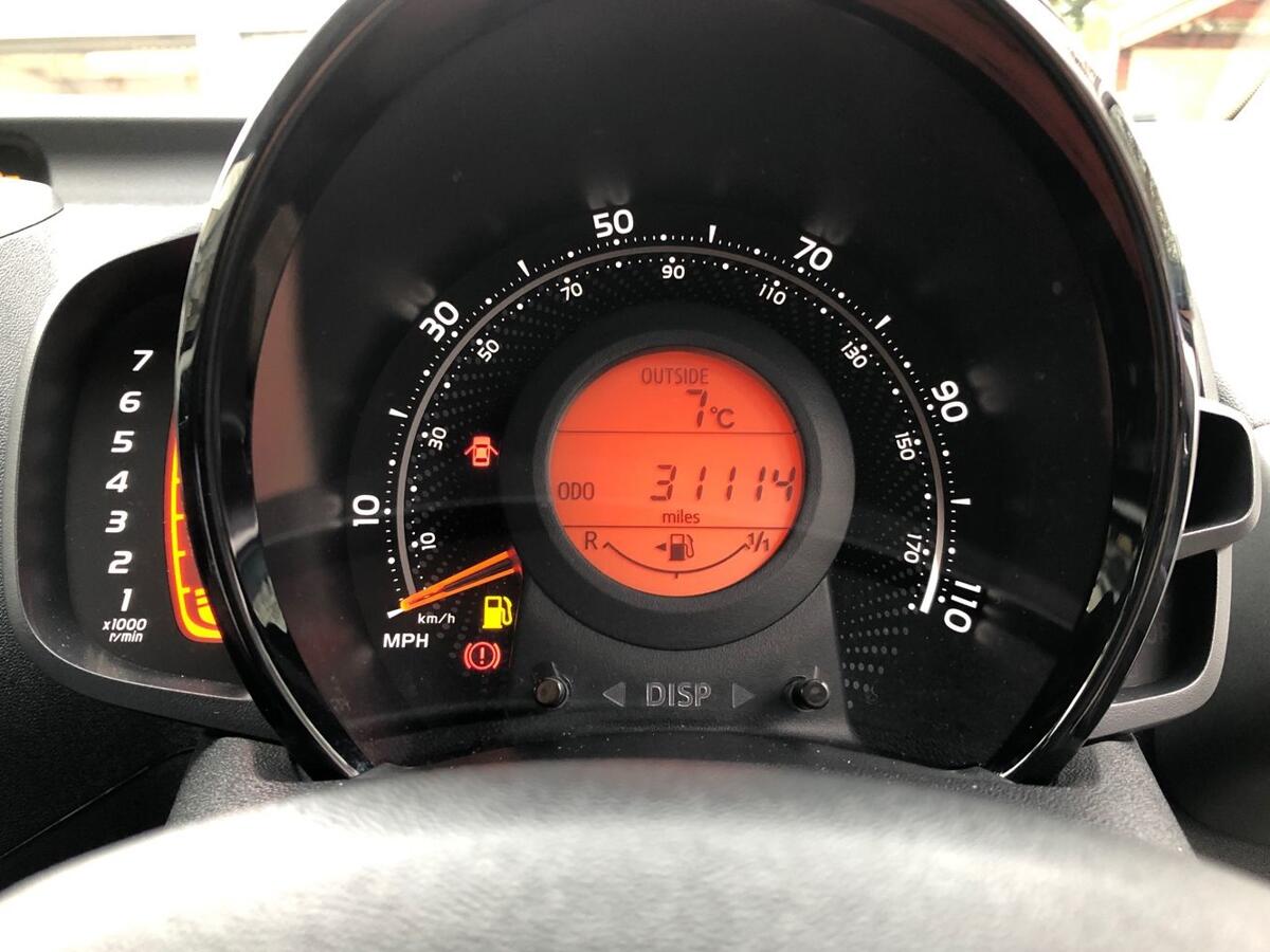 Used Toyota AYGO 2019 for sale - 76837763: Photo 17