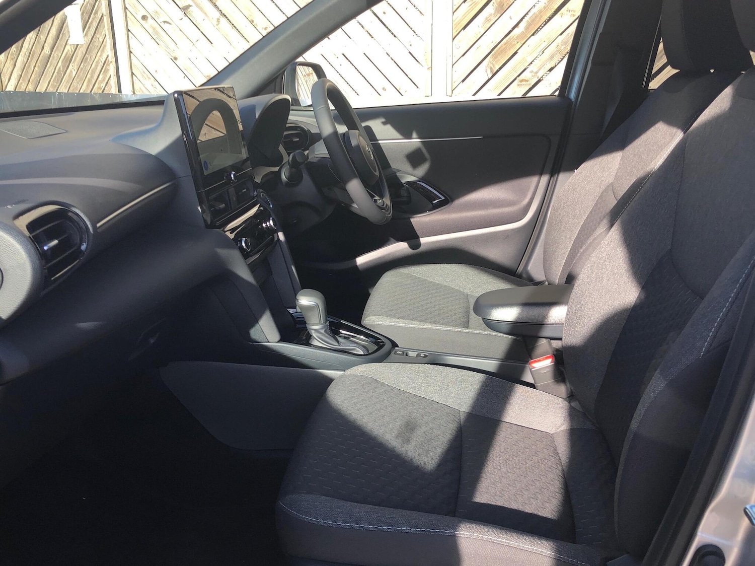 Used Toyota Yaris 2025 for sale - 76500891: Photo 17