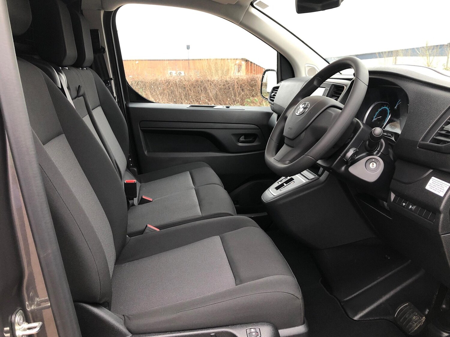 Used Toyota ProAce 2023 for sale - 74633069: Photo 10