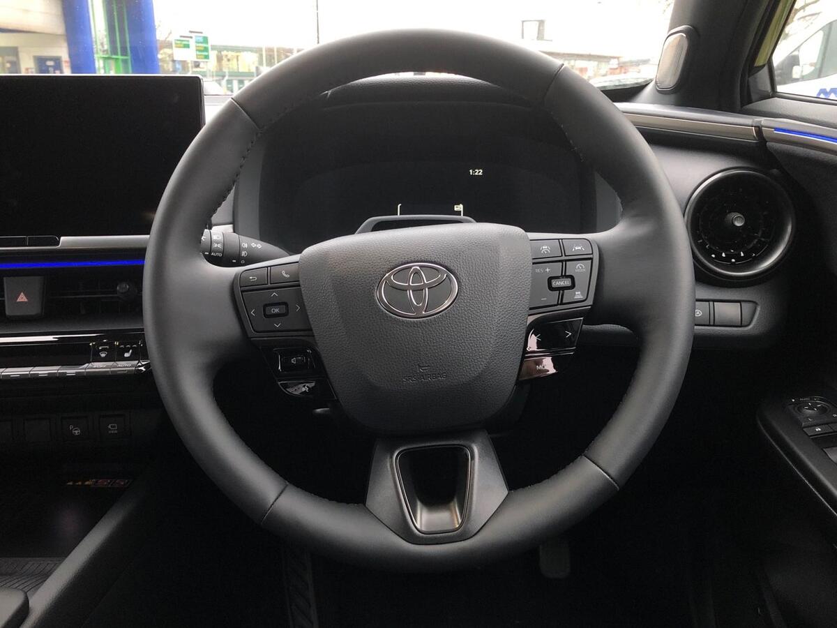 Used Toyota C-HR 2025 for sale - 77046412: Photo 10