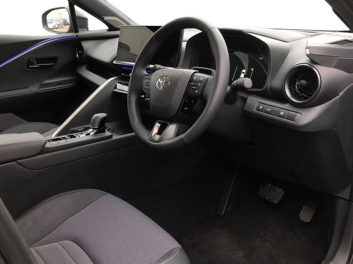 Used Toyota C-HR 2025 for sale - 77046412: Photo 14