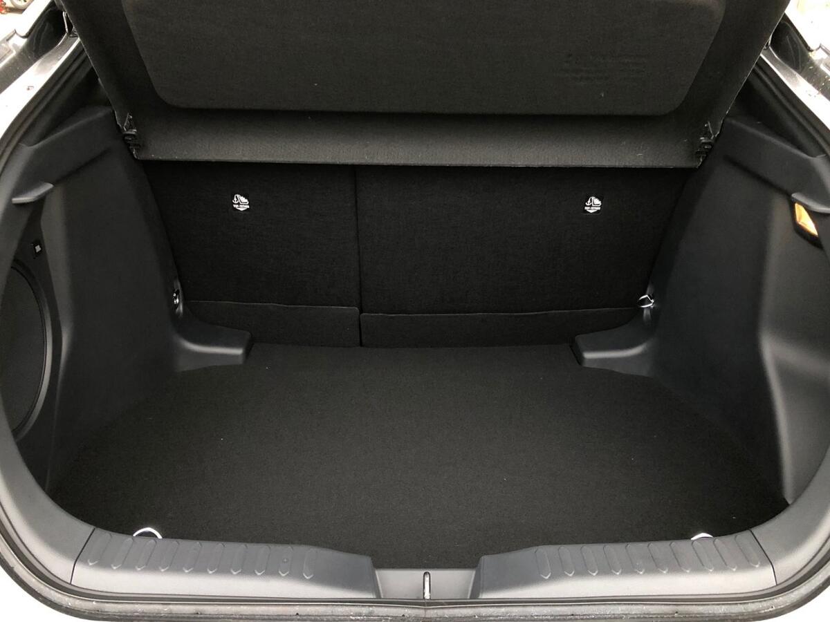 Used Toyota C-HR 2025 for sale - 77046412: Photo 18