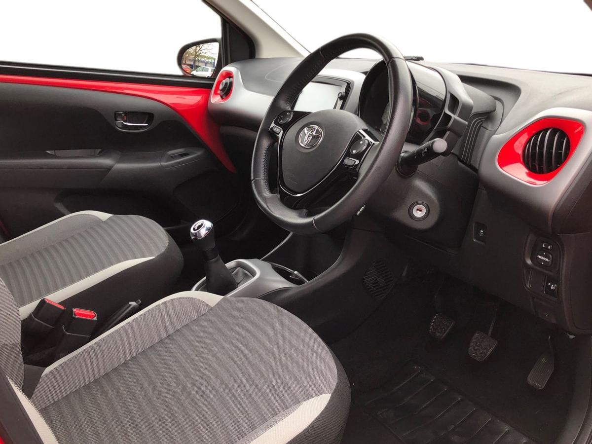 Used Toyota AYGO 2019 for sale - 77959271: Photo 12