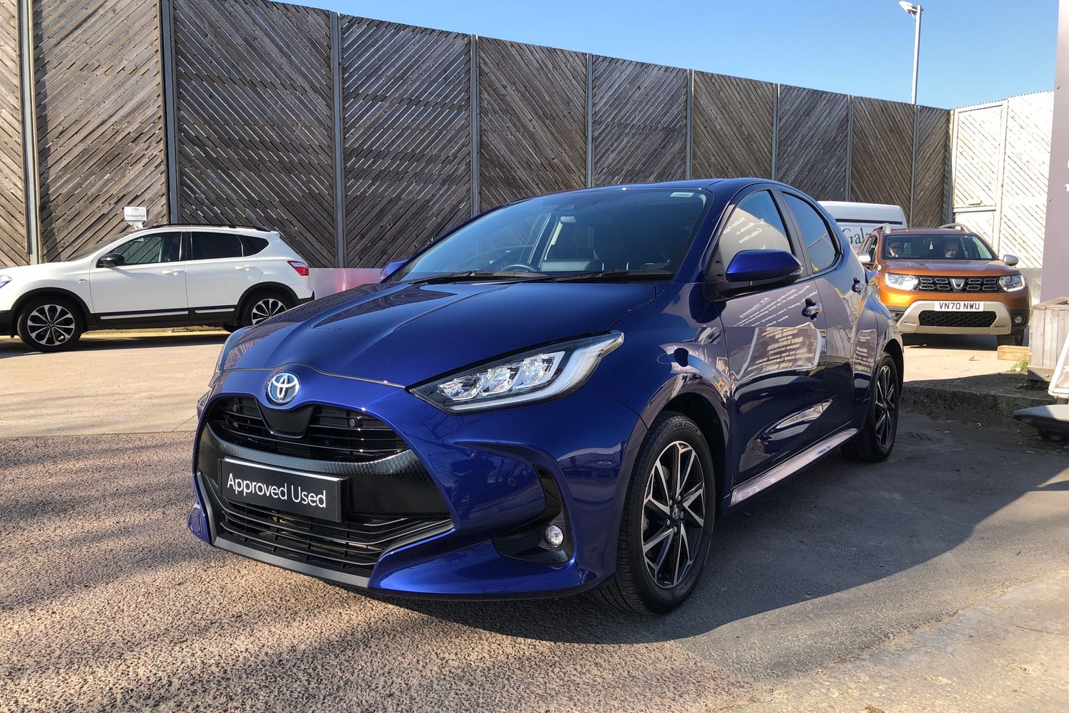 Used Toyota Yaris 2023 for sale - 77755167: Photo 18