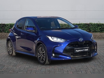 Used Toyota Yaris 2023 for sale - 77755167: Photo