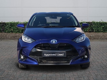 Used Toyota Yaris 2023 for sale - 77755167: Photo