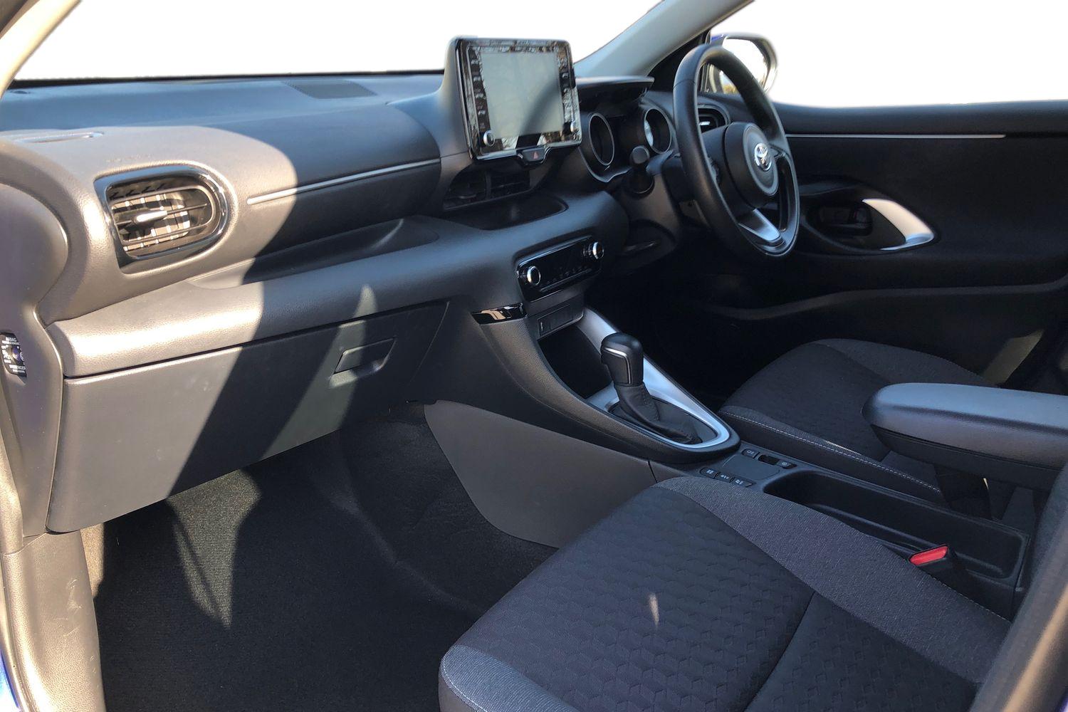 Used Toyota Yaris 2023 for sale - 77755167: Photo 7