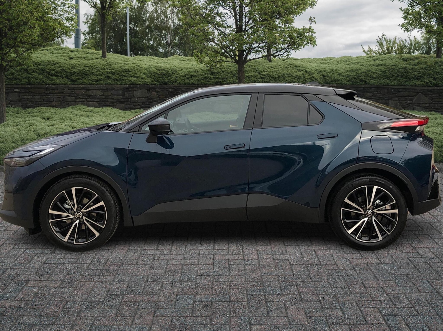 Used Toyota C-HR 2025 for sale - 76500901: Photo 7