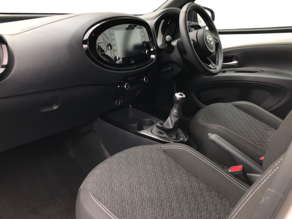Used Toyota Aygo X 2023 for sale - 76241310: Photo 7