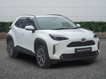 Used Toyota Yaris Cross 2023 for sale - 78967000: Photo