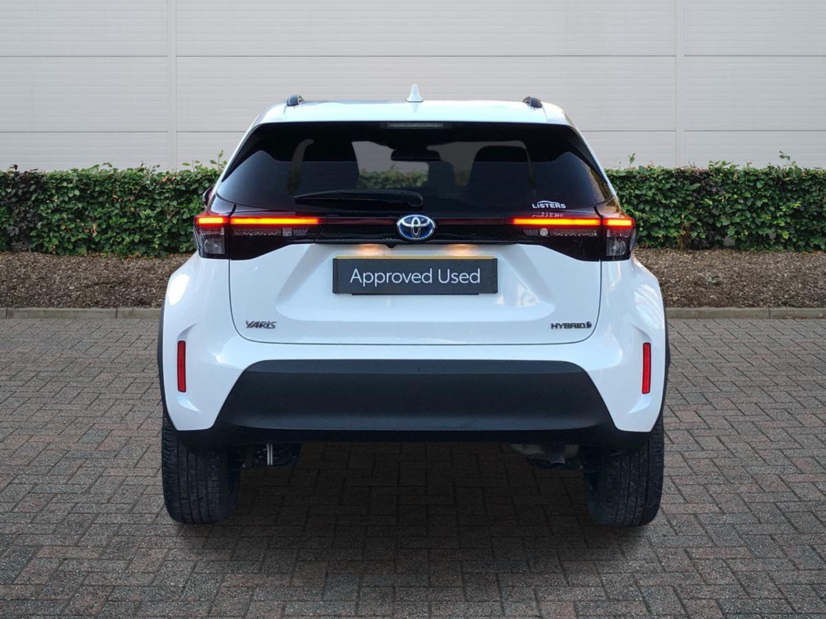 Used Toyota Yaris Cross 2023 for sale - 77145342: Photo 4