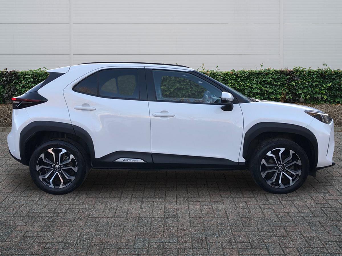 Used Toyota Yaris Cross 2023 for sale - 77145342: Photo 5