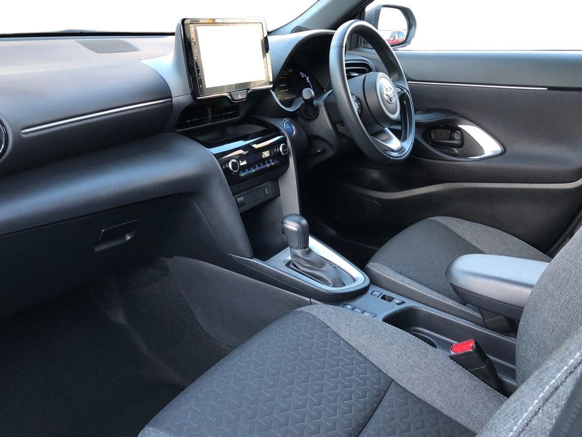 Used Toyota Yaris Cross 2023 for sale - 77145342: Photo 7