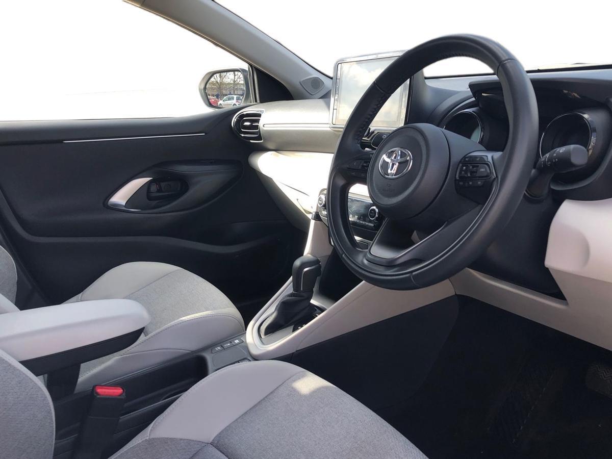 Used Toyota Yaris 2023 for sale - 78049076: Photo 14