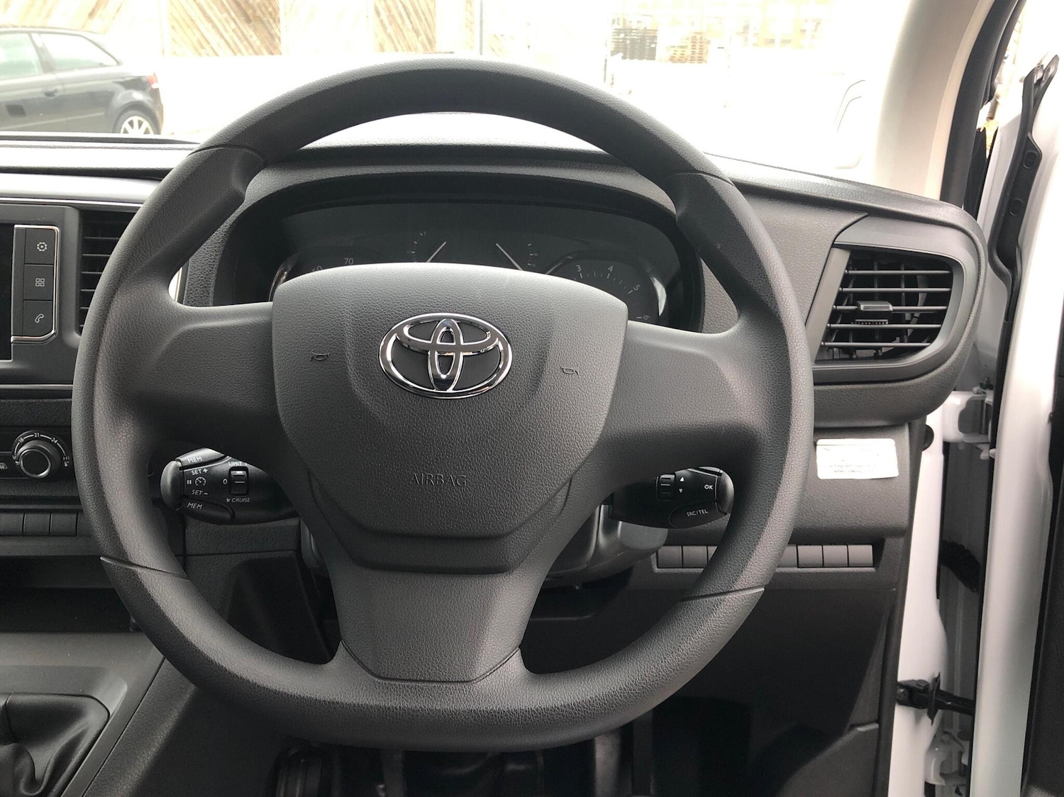 Used Toyota ProAce 2025 for sale - 76389761: Photo 10