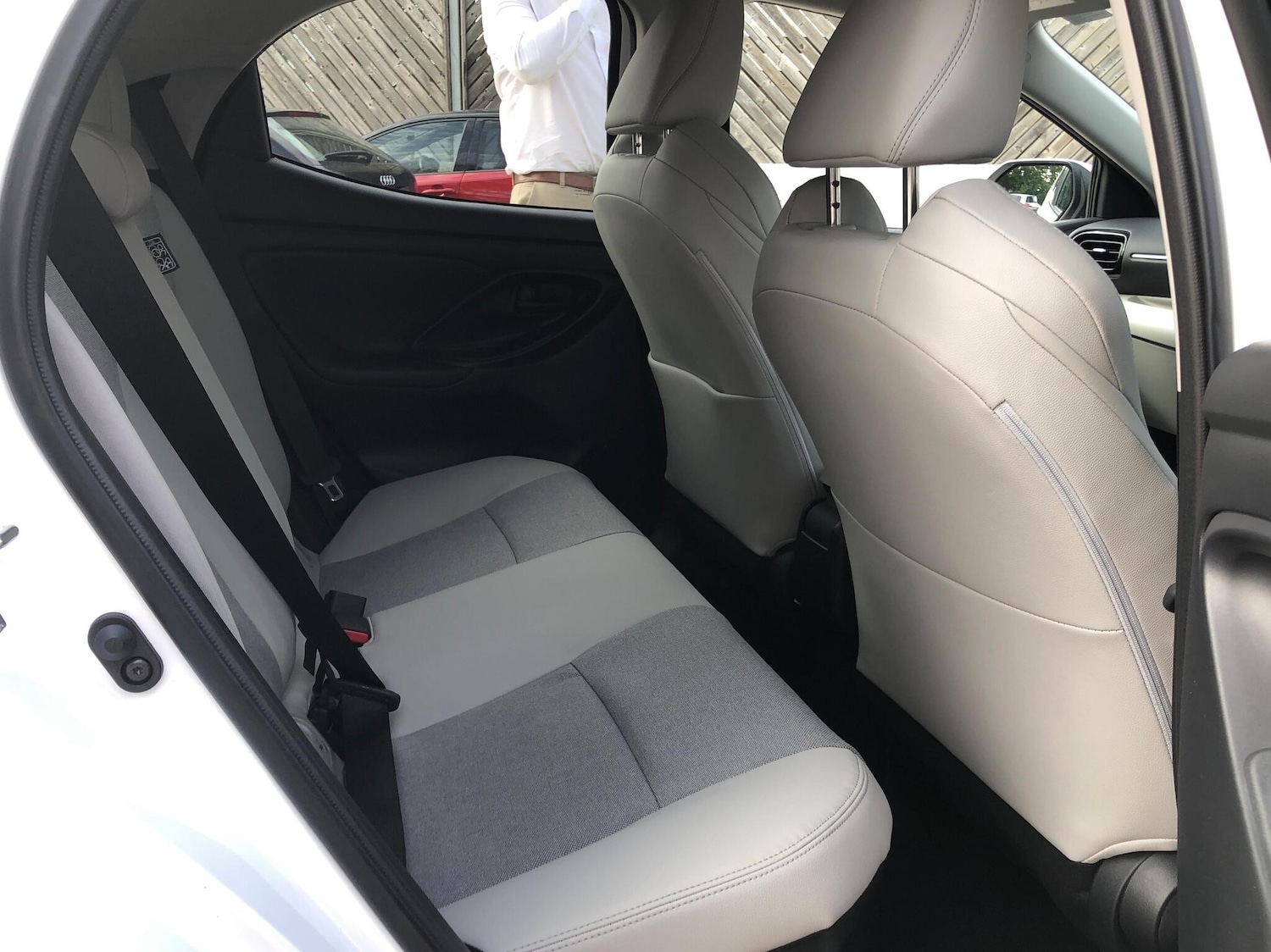 Used Toyota Yaris 2023 for sale - 76086205: Photo 15