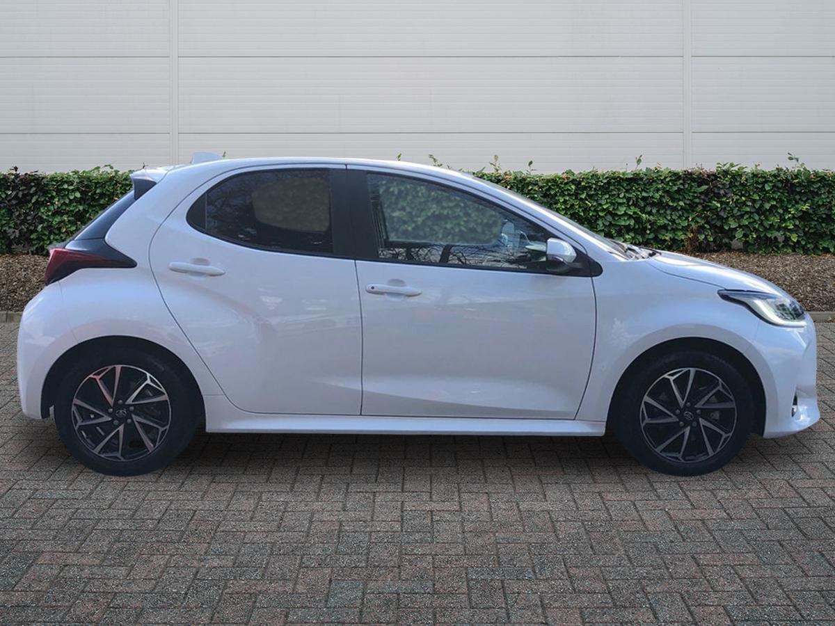 Used Toyota Yaris 2023 for sale - 76937303: Photo 4