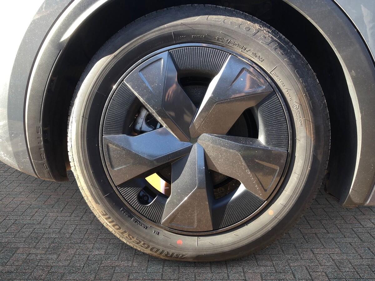 Used Toyota Prius 2025 for sale - 77941560: Photo 6