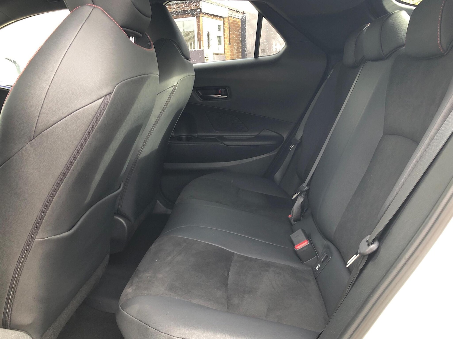 Used Toyota C-HR 2024 for sale - 76474487: Photo 12