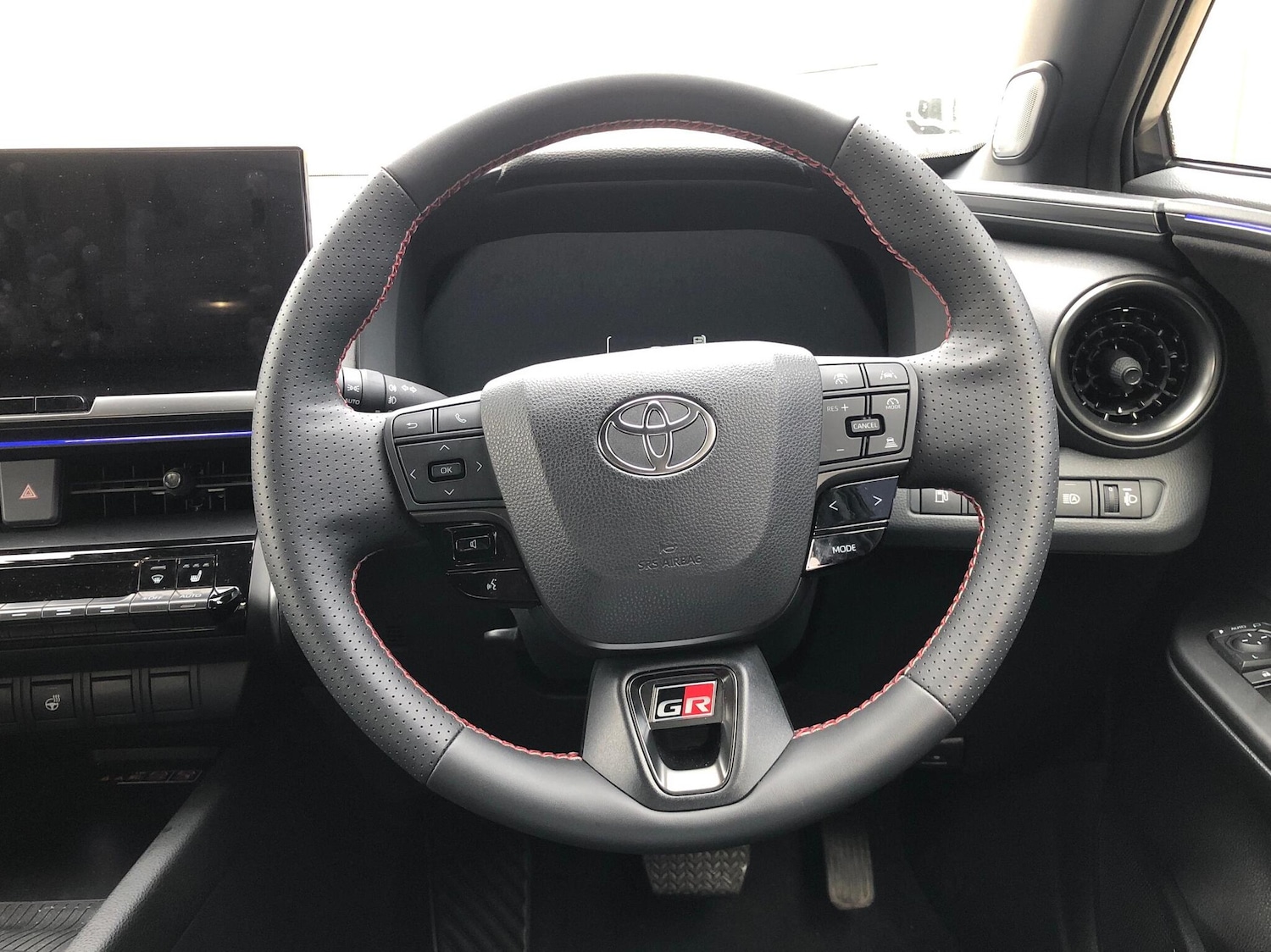 Used Toyota C-HR 2024 for sale - 76474487: Photo 6