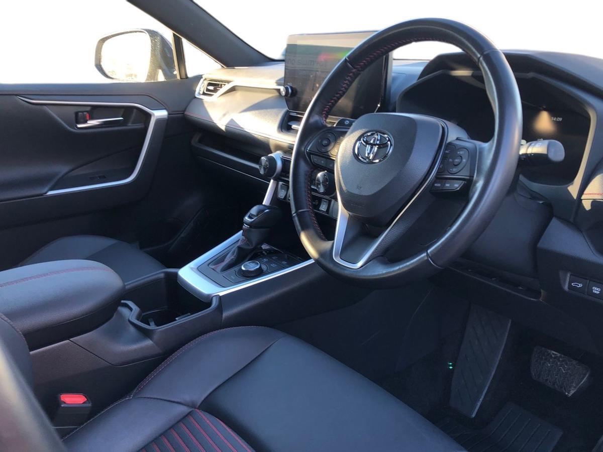 Used Toyota RAV4 2023 for sale - 76800517: Photo 12