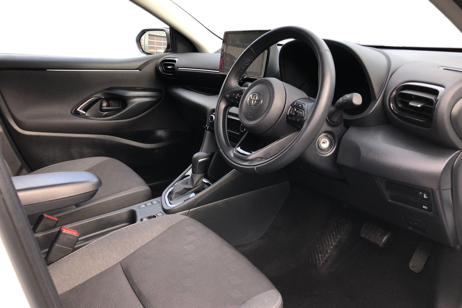 Used Toyota Yaris 2024 for sale - 77457333: Photo 12