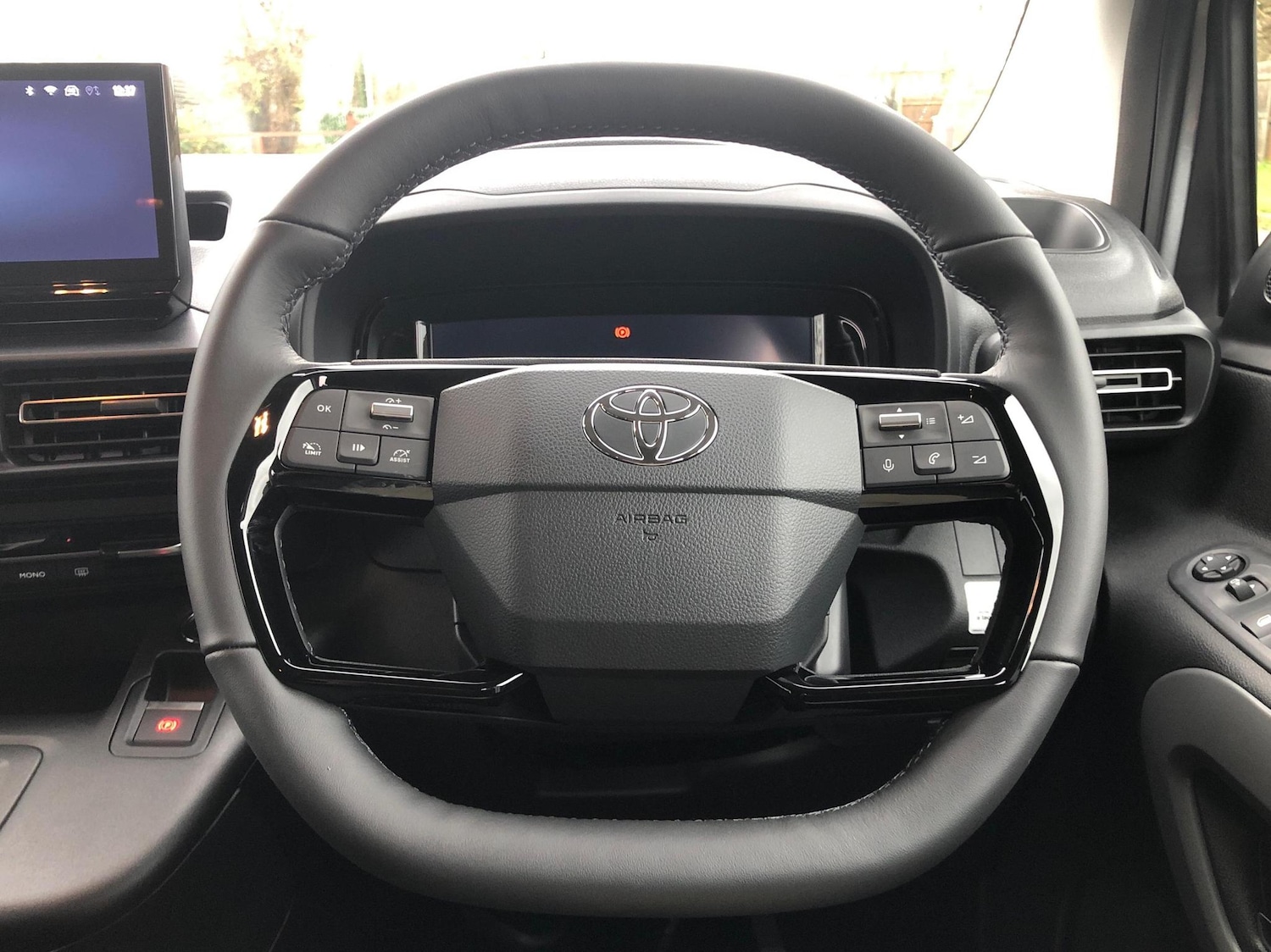 Used Toyota PROACE CITY Verso 2024 for sale - 77013477: Photo 13