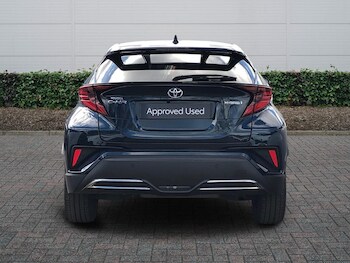 Used Toyota C-HR 2023 for sale - 77826207: Photo