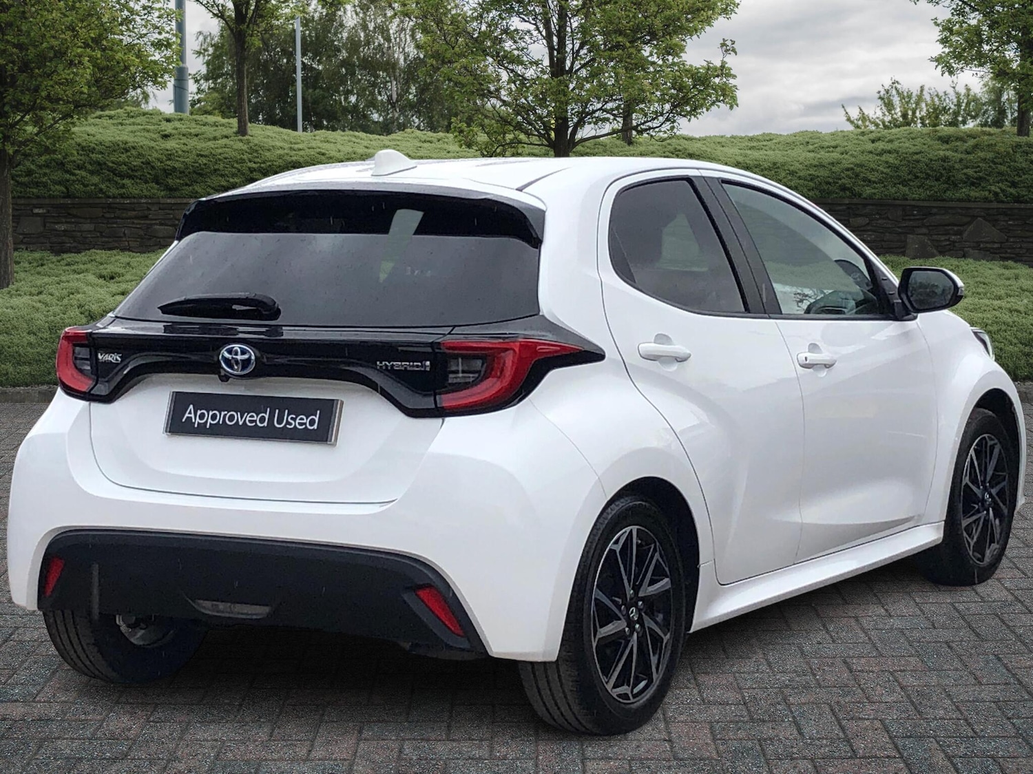 Used Toyota Yaris 2023 for sale - 76692742: Photo 3