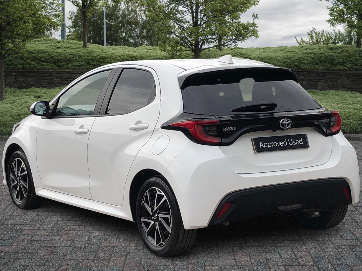 Used Toyota Yaris 2023 for sale - 76692742: Photo 4