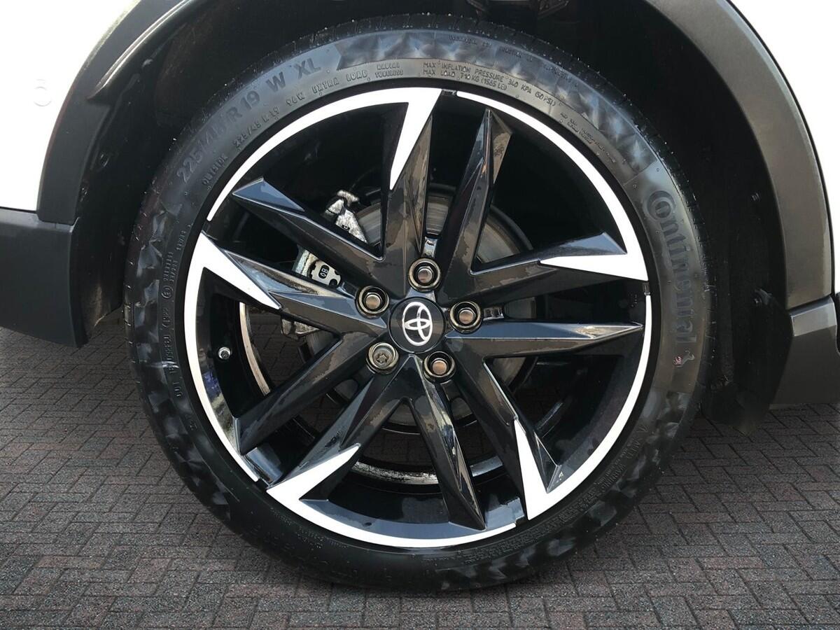 Used Toyota C-HR 2023 for sale - 77826155: Photo 6