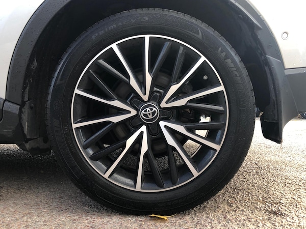 Used Toyota C-HR 2019 for sale - 76241270: Photo 25