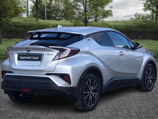 Used Toyota C-HR 2019 for sale - 76241270: Photo 2